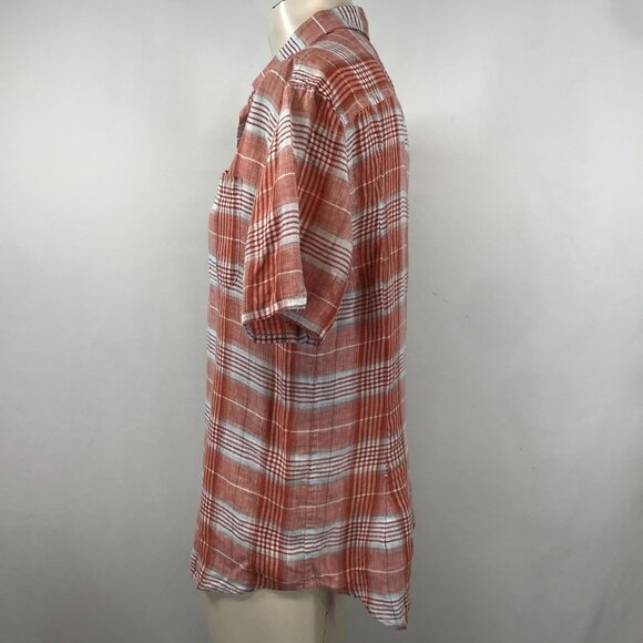 TOMMY BAHAMA - MEN'S LARGE - CORAL SHORT SLEEVE BUTTON UP LINEN SHIRT W/ POCKETS - Picture 2 of 5